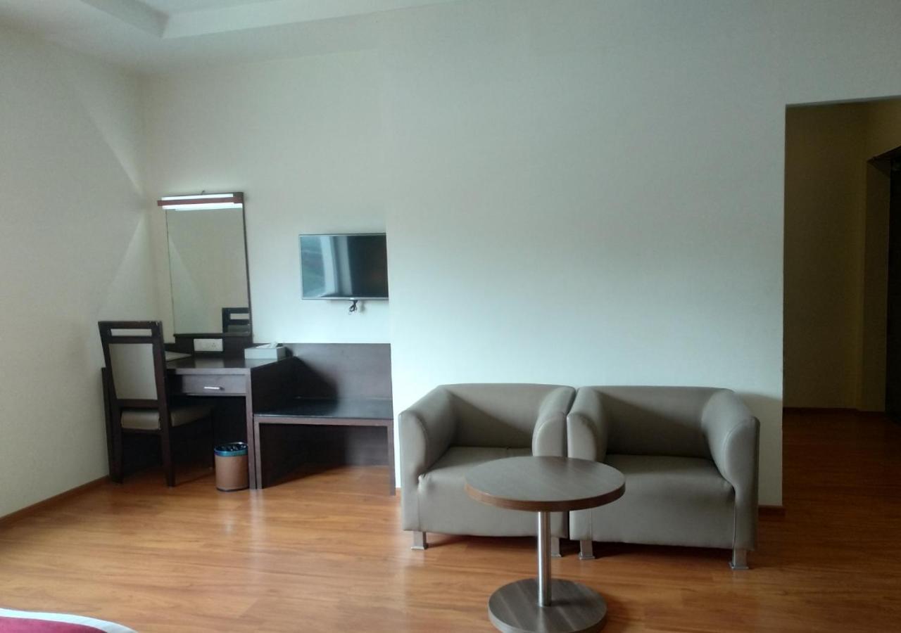 Grand Arcadia Otel Tiruchirappalli Dış mekan fotoğraf
