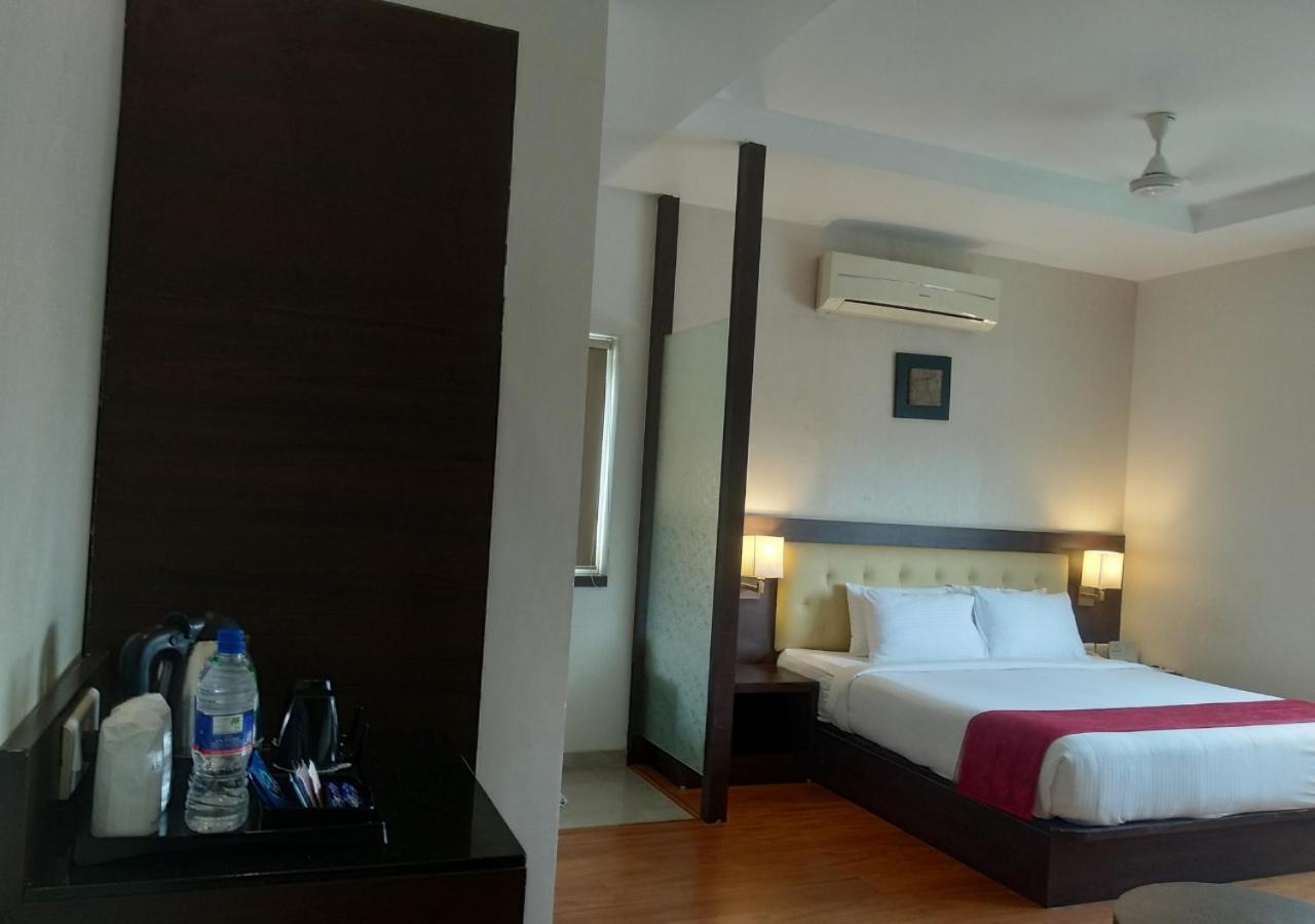 Grand Arcadia Otel Tiruchirappalli Dış mekan fotoğraf