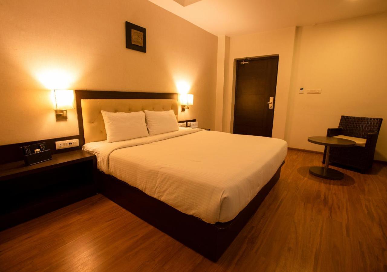Grand Arcadia Otel Tiruchirappalli Dış mekan fotoğraf
