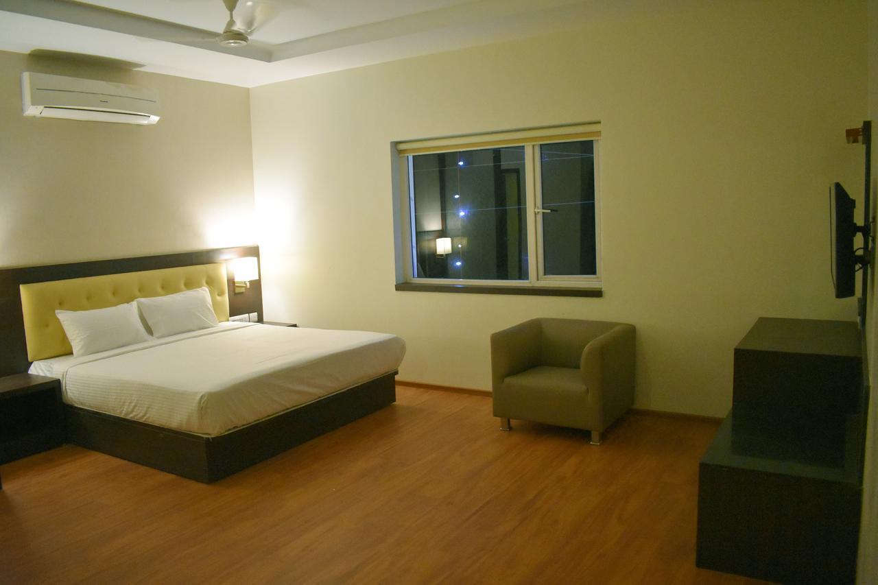 Grand Arcadia Otel Tiruchirappalli Dış mekan fotoğraf